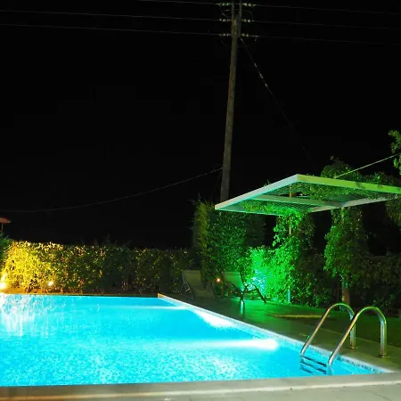 ヴィラ Deluxe Chrousso Pool *