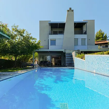 Deluxe Chrousso Pool Villa Paliouri