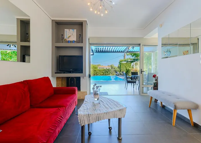 Deluxe Chrousso Pool * Paliouri